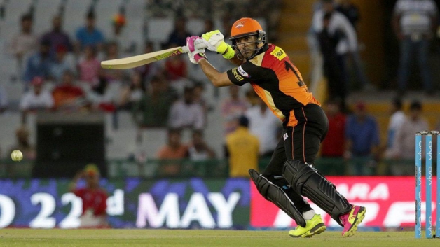 kings xi punjab kxip sunrisers hyderabad srh ipl 2016 mohali 3181 Yuvraj Singh seals tricky chase in Sunrisers Hyderabad's favour