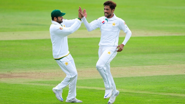 Alastair Cook hopes to focus on cricket rather than Mohammad Amir's return