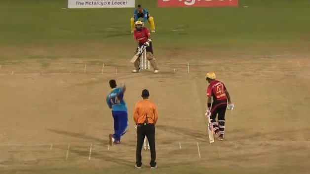 WATCH: Hashim Amla plays funniest cricket shot