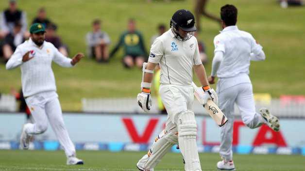 pak v nz 2nd test pakistan nip out 2 before rains stops play on day 1 6716 PAK V NZ 2nd Test: Pakistan nip out 2 before rains stops play on Day 1