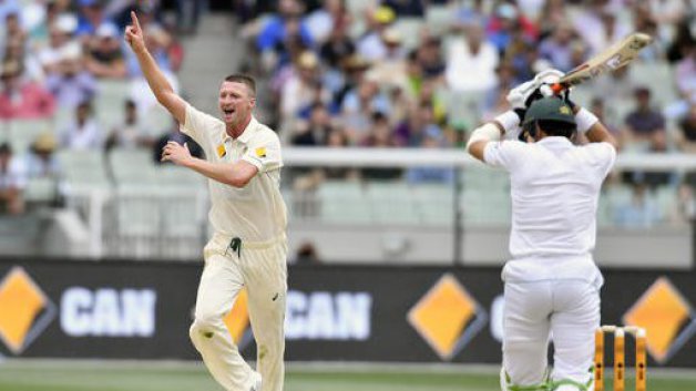 aus v pak bird stars as australia take the honours on rain marred day 1 7397 AUS V PAK: Bird stars as Australia take the honours on rain-marred Day 1