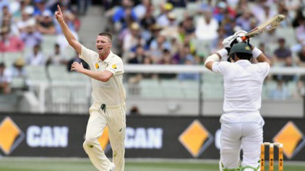 AUS V PAK: Bird stars as Australia take the honours on rain-marred Day 1