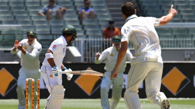 AUS vs PAK 2nd Test: Pakistan in trouble after Aussie declaration