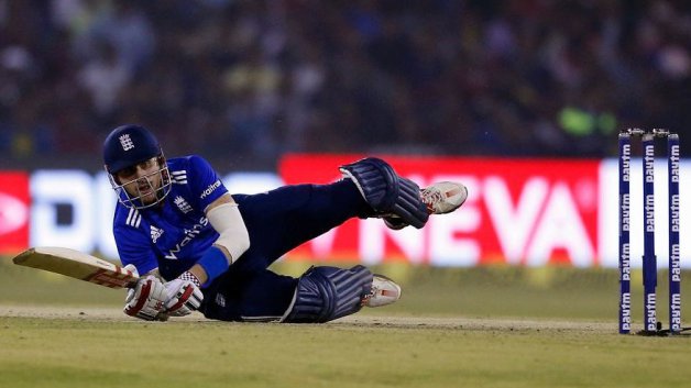 england opener alex hales to return home with hand injury 7856 England opener Alex Hales to return home with hand injury