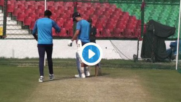 ind v eng 1st t20i forget helicopter if england bowl a yorker dhoni will do this 7949 IND V ENG 1st T20I: Forget 'helicopter' if England bowl a yorker Dhoni will do this