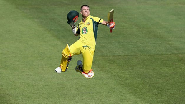 David Warner fires Australia to 353-6 in 4th ODI against Pakistan