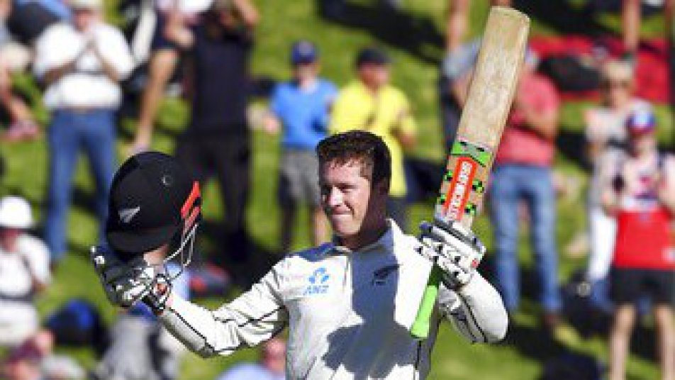 sa v nz 2nd test nichols maiden century lights up day 1 8809 SA V NZ 2nd Test: Nicholls' maiden century lights up Day 1