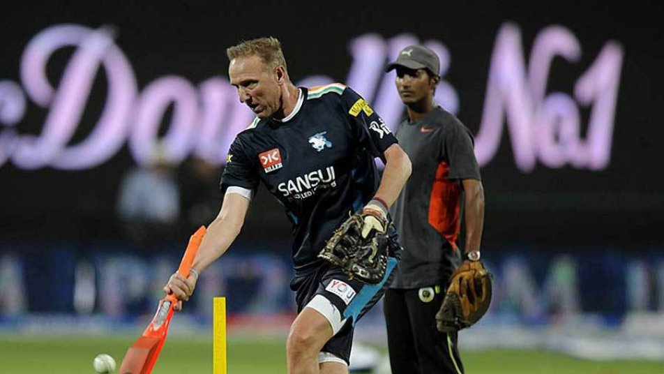 Sri Lanka rope in Donald as bowling coach for Champions Trophy