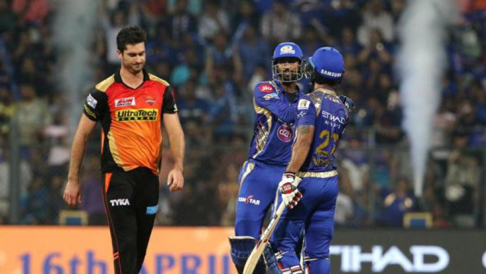Mumbai Indians stun Sunrisers Hyderabad by 4 wickets