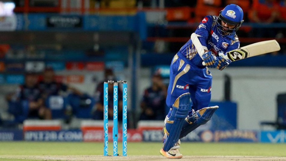 ipl 10 mumbai indians clinch super over victory against gujarat lions 9698 IPL 10: Mumbai Indians clinch super over victory against Gujarat Lions