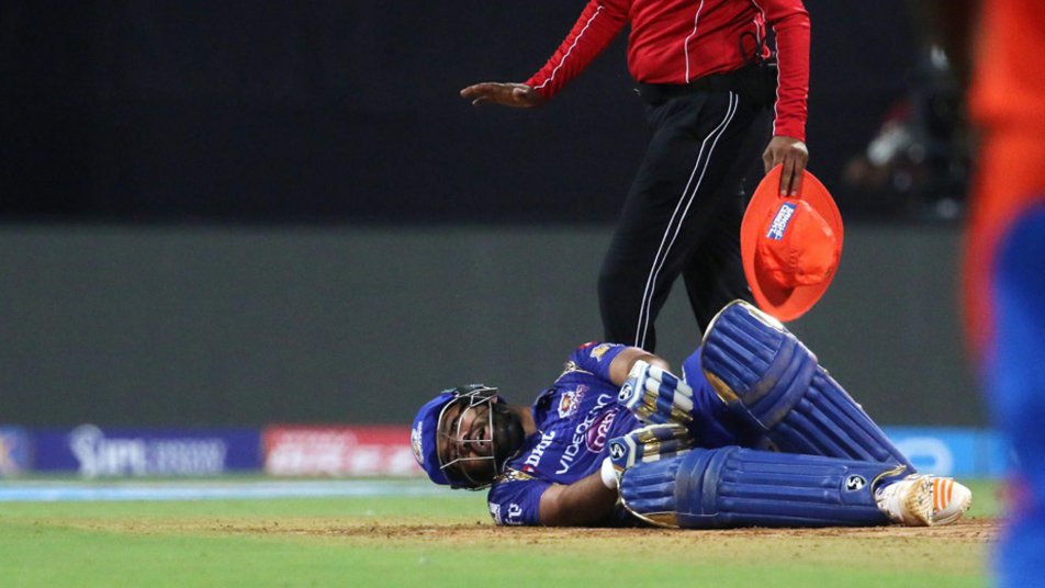 Kieron Pollard's powerful shot knocks out Rohit Sharma