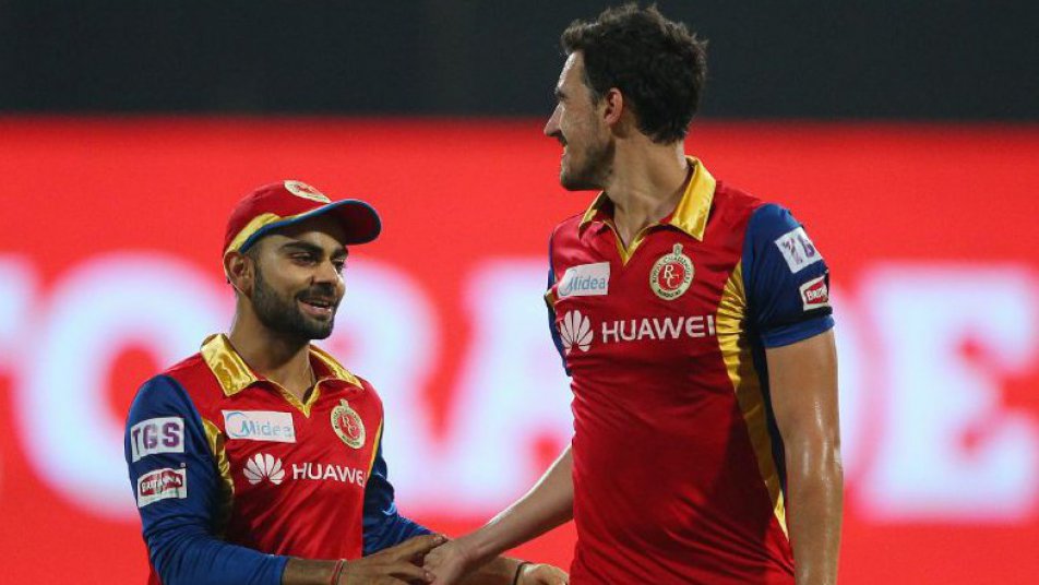 Starc's personal message sent to Kohli's parody account goes viral