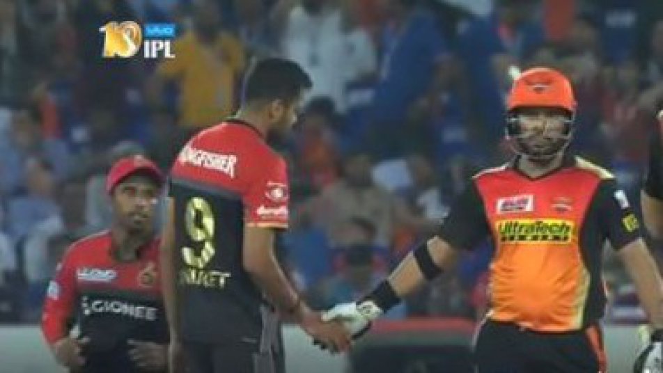 Yuvraj proves why cricket is called the gentleman's game