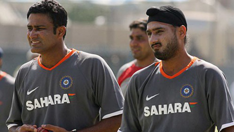 harbhajan comes out in kumble s defense 10255 Harbhajan comes out in Kumble's defense