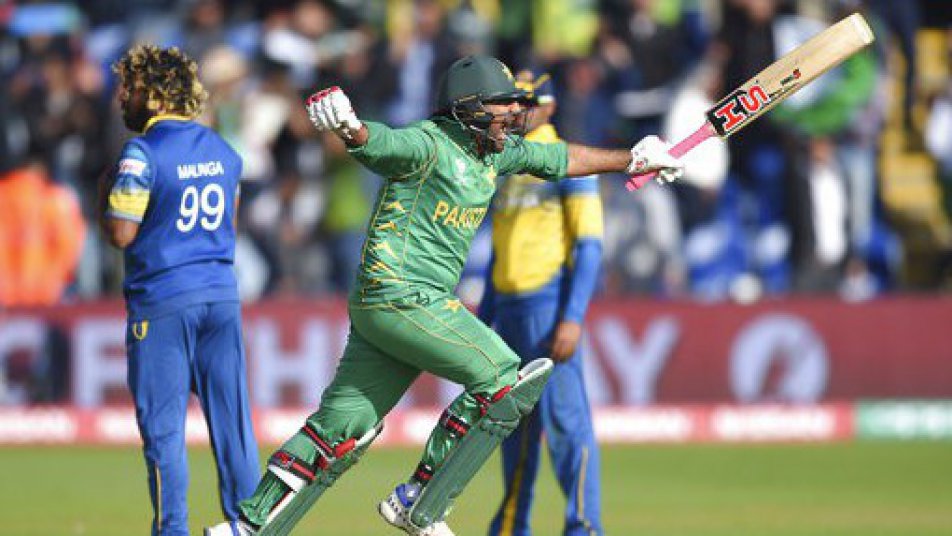 champions trophy butterfingers sri lanka gift wrap semifinal spot to determined pakistan 10470 Champions Trophy: Butterfingers Sri Lanka gift wrap semifinal spot to determined Pakistan