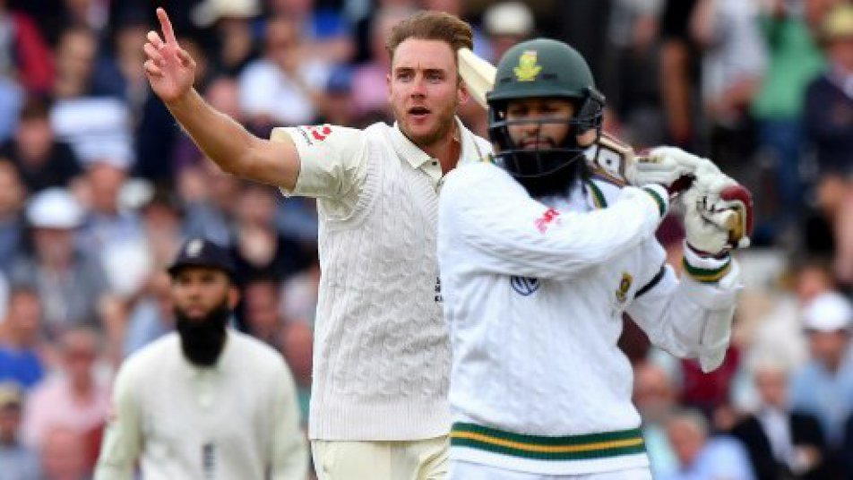 De Kock-Amla century stand steadies South Africa