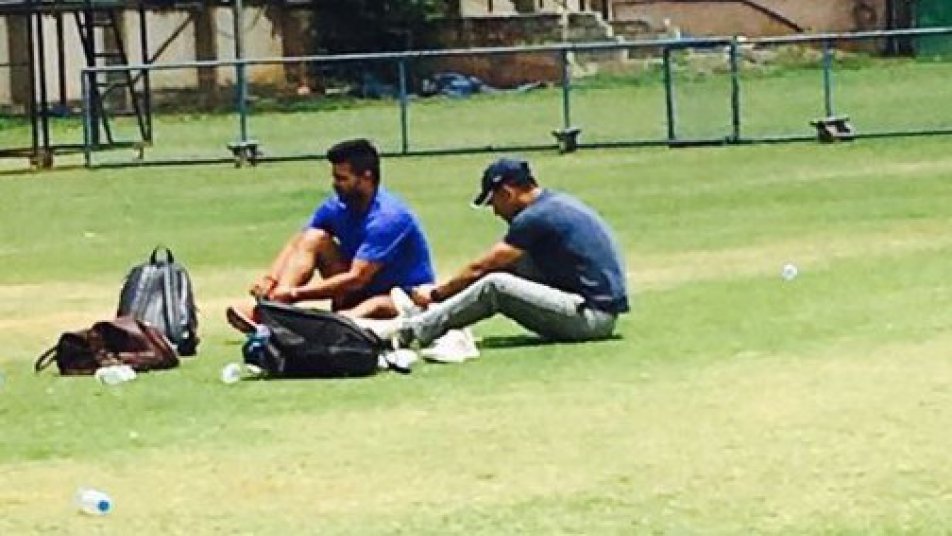 dhoni raina sweat out at national cricket academy 11564 Dhoni, Raina sweat out at National Cricket Academy