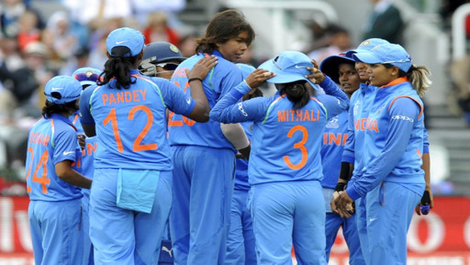 Sehwag shuts out Morgan for pun towards Indian Women's Team