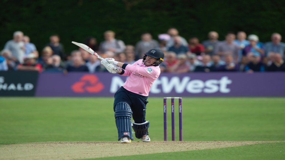 Morgan to replace McCullum as Middlesex skipper