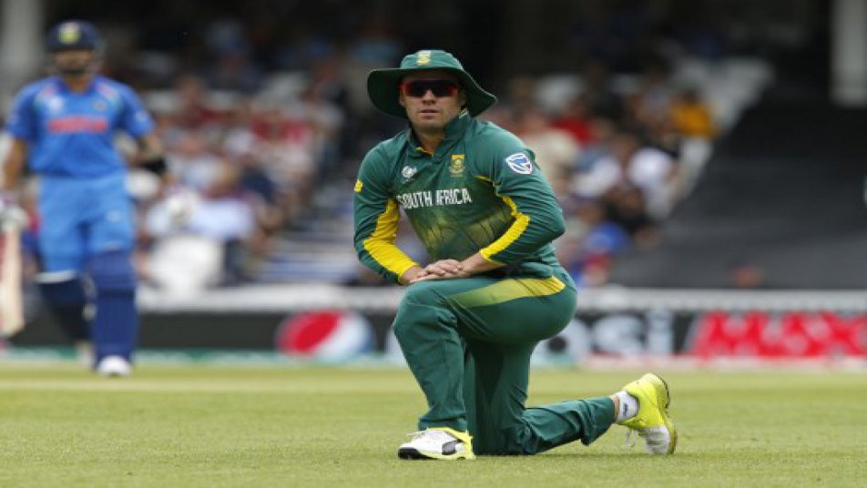 AB de Villiers announced his retirement from all forms of cricket AB de Villiers Retirement: ক্রিকেটকে চিরবিদায়, সব ফর্ম্যাট থেকেই সরে দাঁড়ালেন এবি ডিভিলিয়ার্স