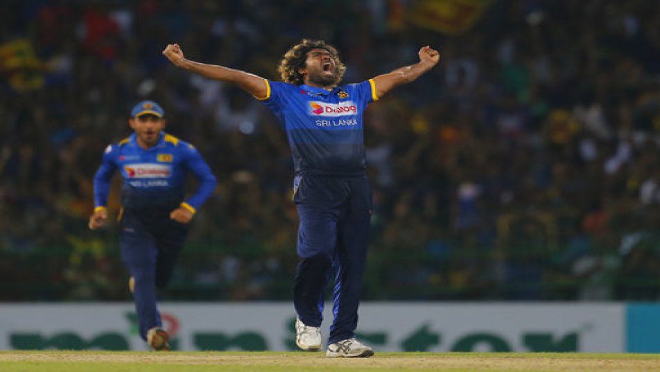 sri-lanka-mystery-spinner-wanindu-hasaranga-ruled-out-ipl-2024-know-why-sunrisers-hyderabad IPL 2024: ਸਨਰਾਈਜ਼ਰਸ ਹੈਦਰਾਬਾਦ ਨੂੰ ਲੱਗਿਆ ਵੱਡਾ ਝਟਕਾ, IPL ਦੇ ਸਫਰ ‘ਚੋਂ ਬਾਹਰ ਹੋਏ ਵਾਨਿੰਦੂ ਹਸਰੰਗਾ, ਜਾਣੋ ਵਜ੍ਹਾ