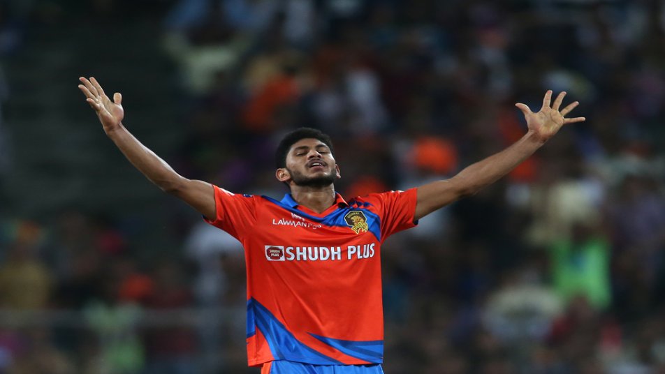 बुमराहच्या जागी मुंबईने घेतलेला संदीप आहे तरी कोण?