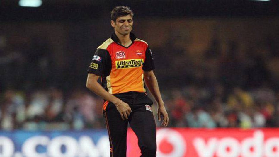 Nehra ruled out of IPL, question marks on Yuvraj