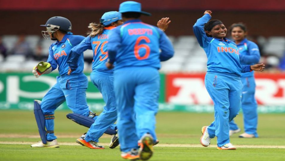 BCCI announces cash awards for Indian women team