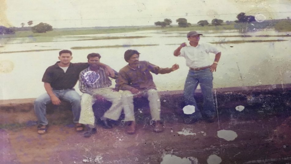 From Kharagpur to Kolkata; Dhoni gets surprise from old friends at Eden Gardens