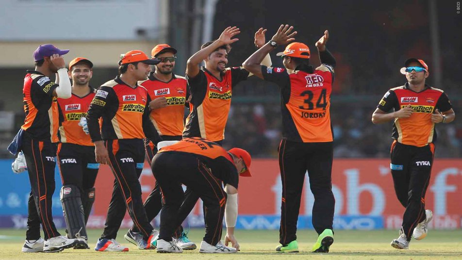 Nehra ruled out of IPL, question marks on Yuvraj