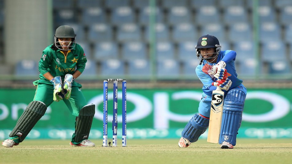 Sehwag hints at Women's IPL after Deepti and Poonam's world record