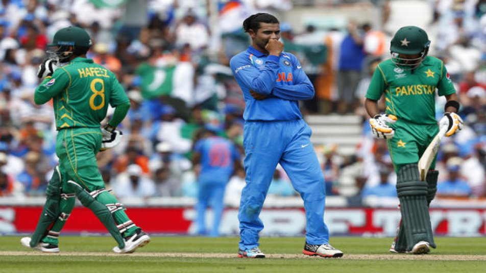 Sania Mirza puts her weight behind hockey despite cricket defeated