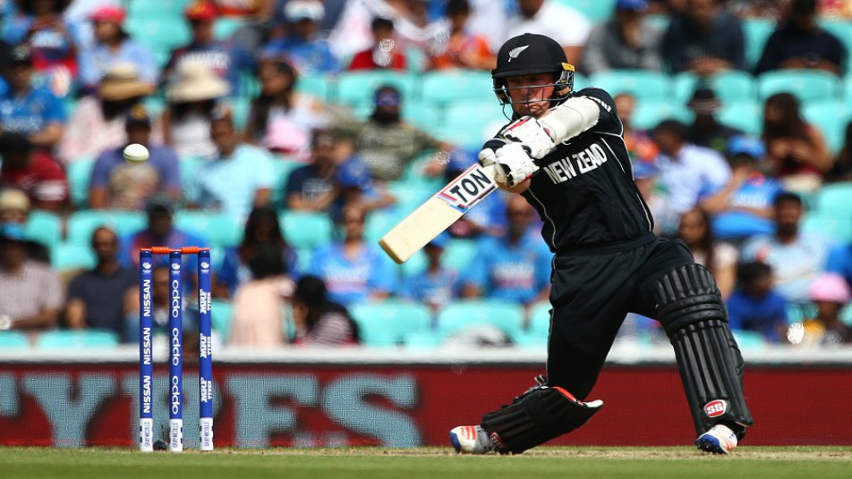 Luke Ronchi announces retirement
