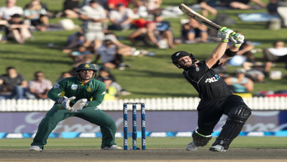 Guptill smashes world record with his 180 run innings