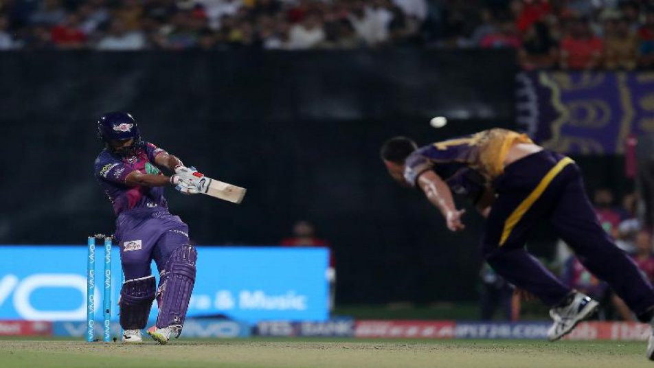 Indian team goes trekking after massive defeat to Australia