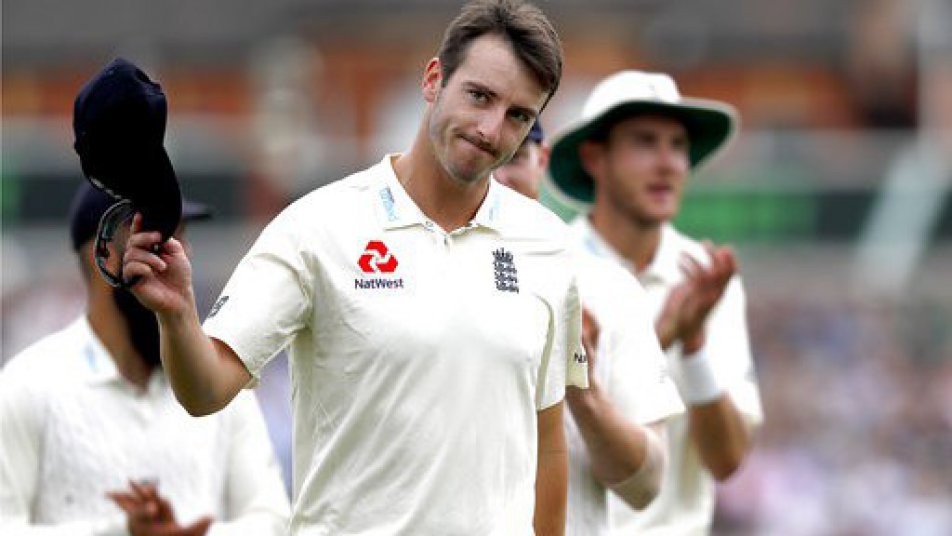 England recall Roland-Jones in place of Woakes for decisive Test against Windies