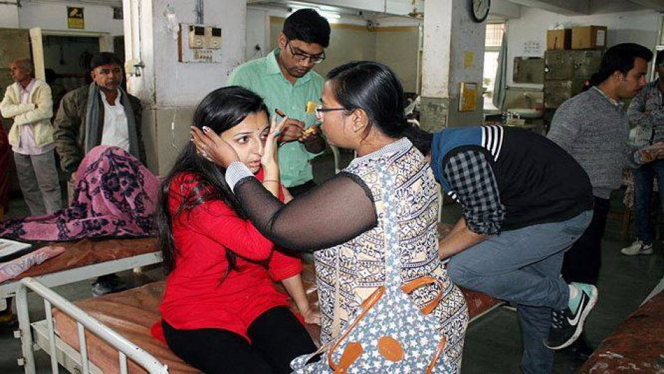 Ravindra Jadeja and his wife met with an accident