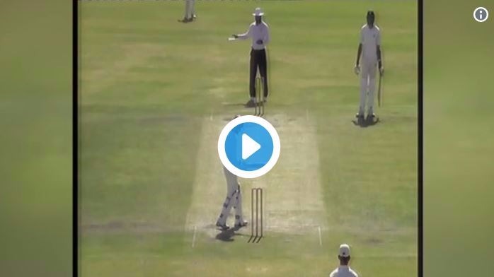 watch peshawar bowler mankads irfan to win the match sparks controversy WATCH: Peshawar bowler mankads Irfan to win the match, sparks controversy