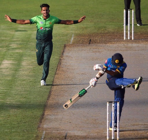 pakistan thump Pakistan thump SL by 7 wickets to make it 4-0