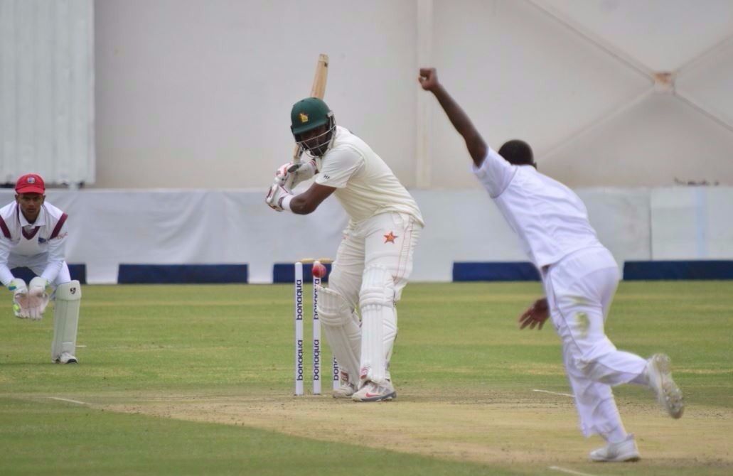 Masakadza's 147 takes Zimbabwe to 326 against West Indies