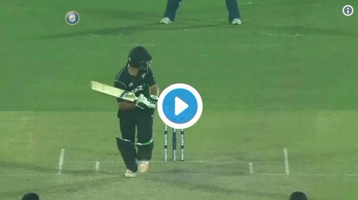 watch the bumrah dhoni combination that won india the match WATCH: The Bumrah-Dhoni combination that won India the match