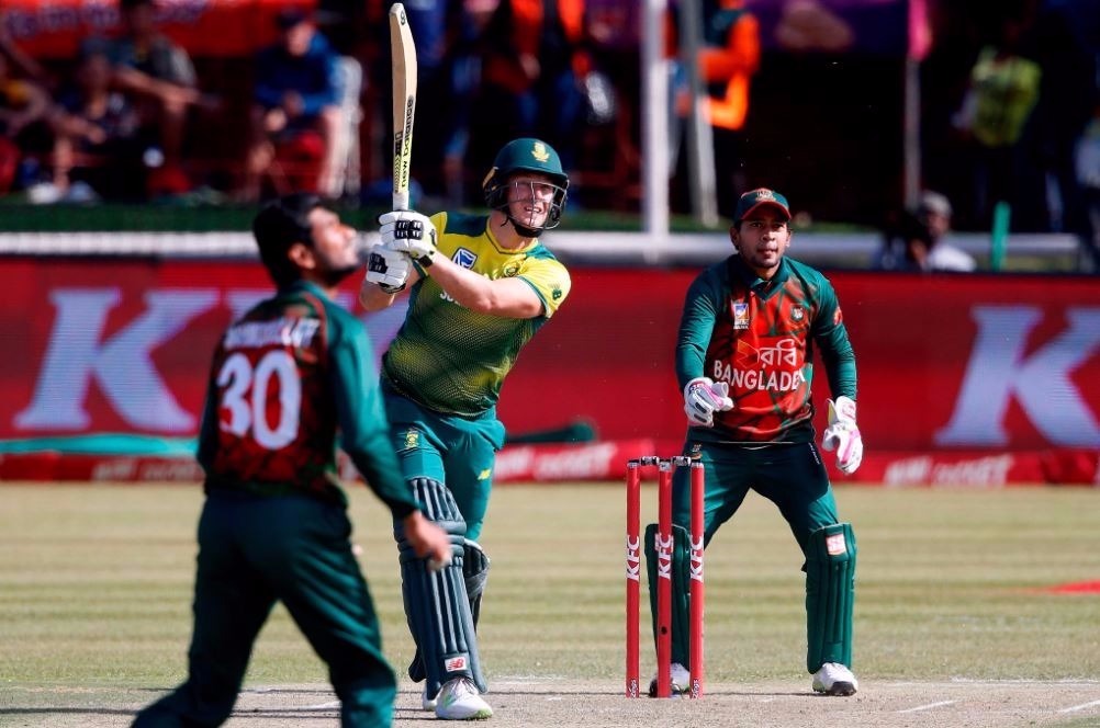 Miller slams fastest T20I hundred, SA post 224