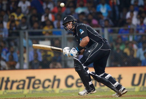 Sehwag's 'darji' taunts boomerangs with Taylor's befitting reply