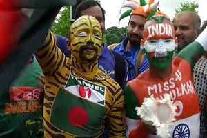 Fans cheer for Team India as they reach stadium to play semi-final against Bangladesh