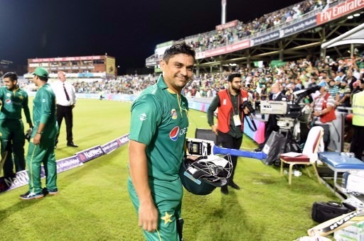 khalid latif handed 5 year ban for spot fixing Khalid Latif handed 5-year ban for spot-fixing