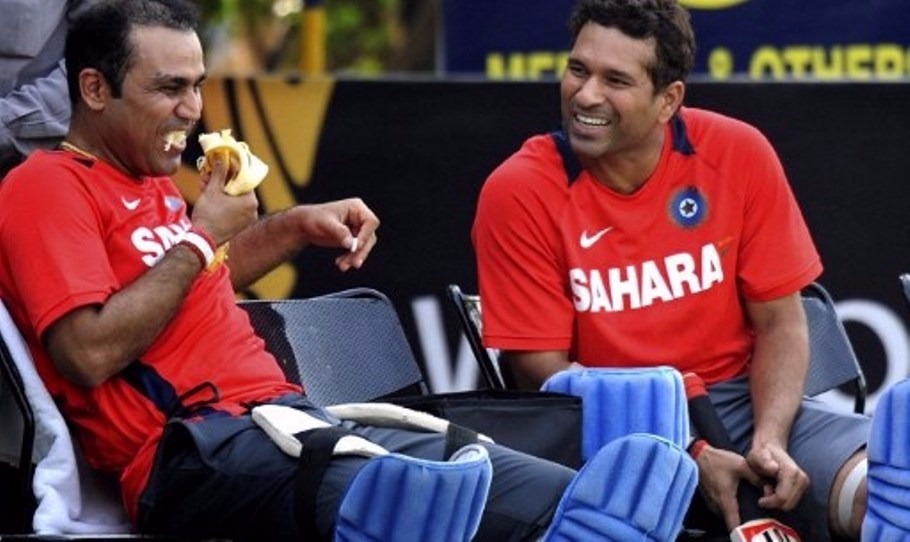 sachin tendulkar hilariously trolls sehwag on his birthday Sachin Tendulkar hilariously trolls Virender Sehwag on his birthday