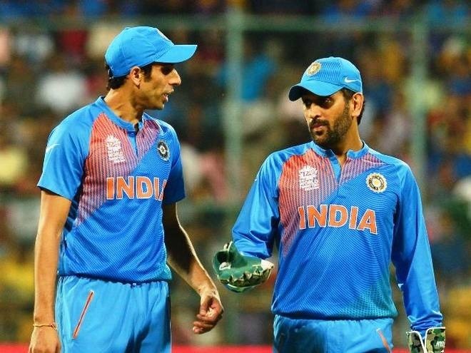 ashish nehra comes out in support of ms dhoni Ashish Nehra comes out in support of MS Dhoni