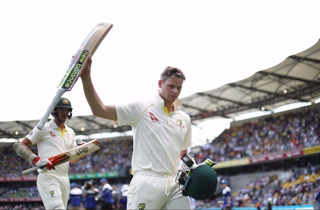 smiths masterful ton as england crack in ashes battle Smith hits masterful ton as England crack in Ashes battle