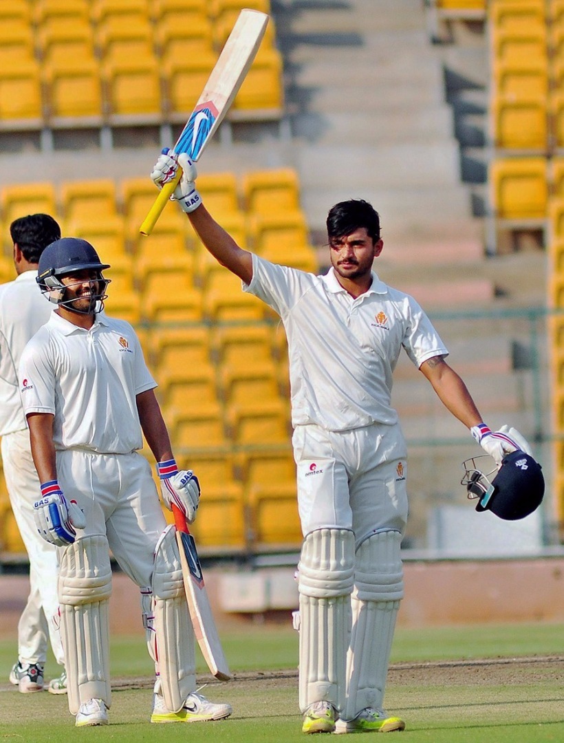 Ranji Trophy Group D: Pandey, Nischal put Karnataka in driving seat