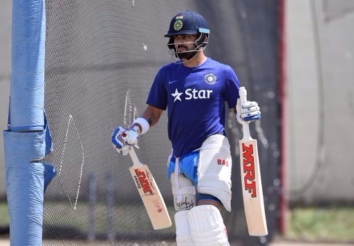 kohli tries front foot drives with shorter bat handle in practice Kohli tries front foot drives with shorter bat handle in practice